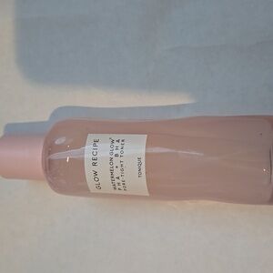 Glow Recipe Watermelon Glow Toner in Soft Pink